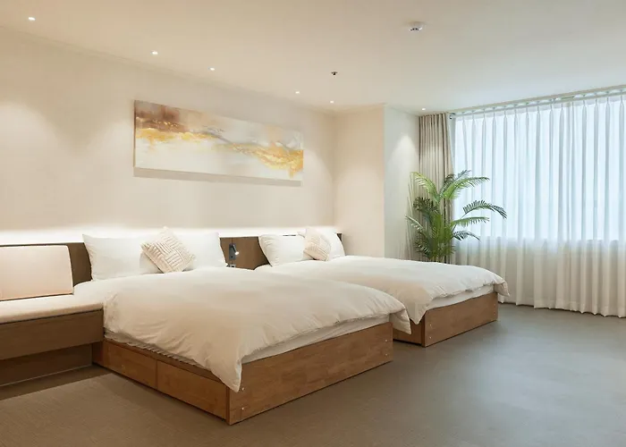 Willowhouse Hongdae 3*