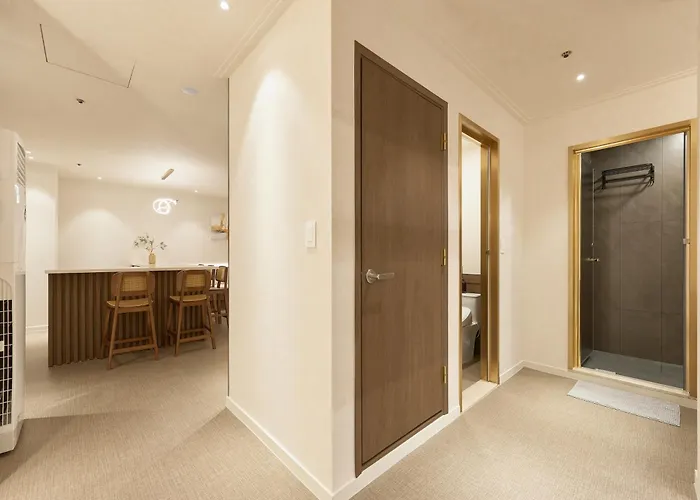 Willowhouse Hongdae 3*